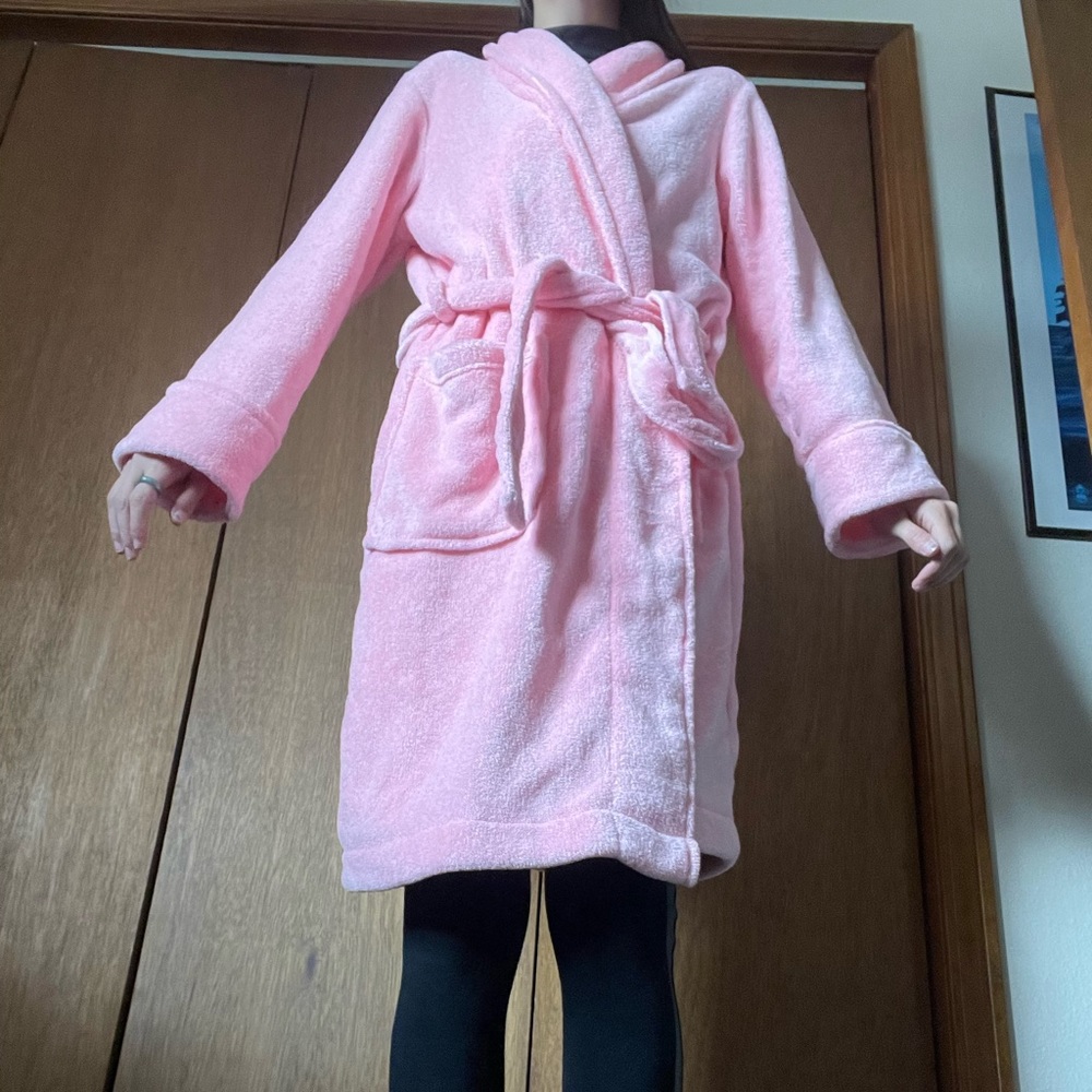 Pink Fluffy Robe - Picture 2 of 3